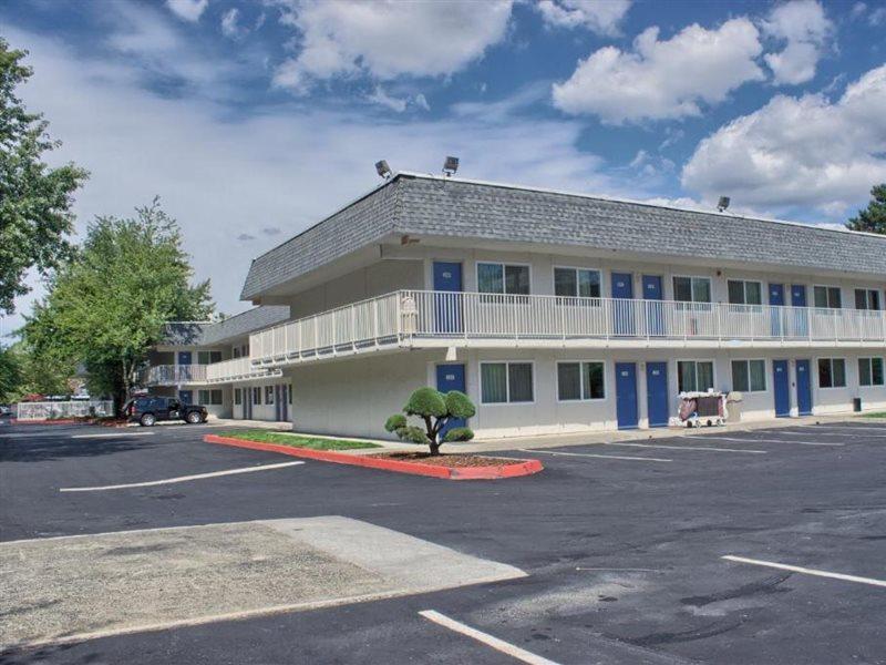 Motel 6-Issaquah, Wa - Seattle - East ภายนอก รูปภาพ