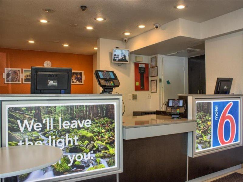 Motel 6-Issaquah, Wa - Seattle - East ภายนอก รูปภาพ